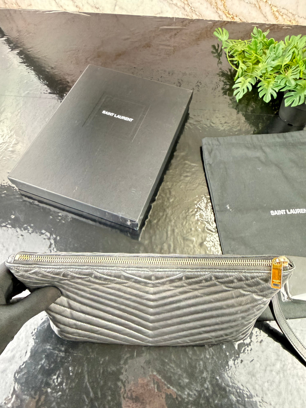 Pochette Saint Laurent autentica✅
